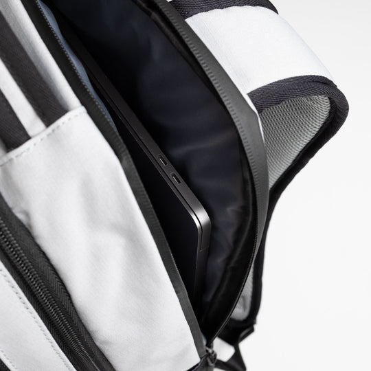 UConn A2 Backpack - Moon Gray